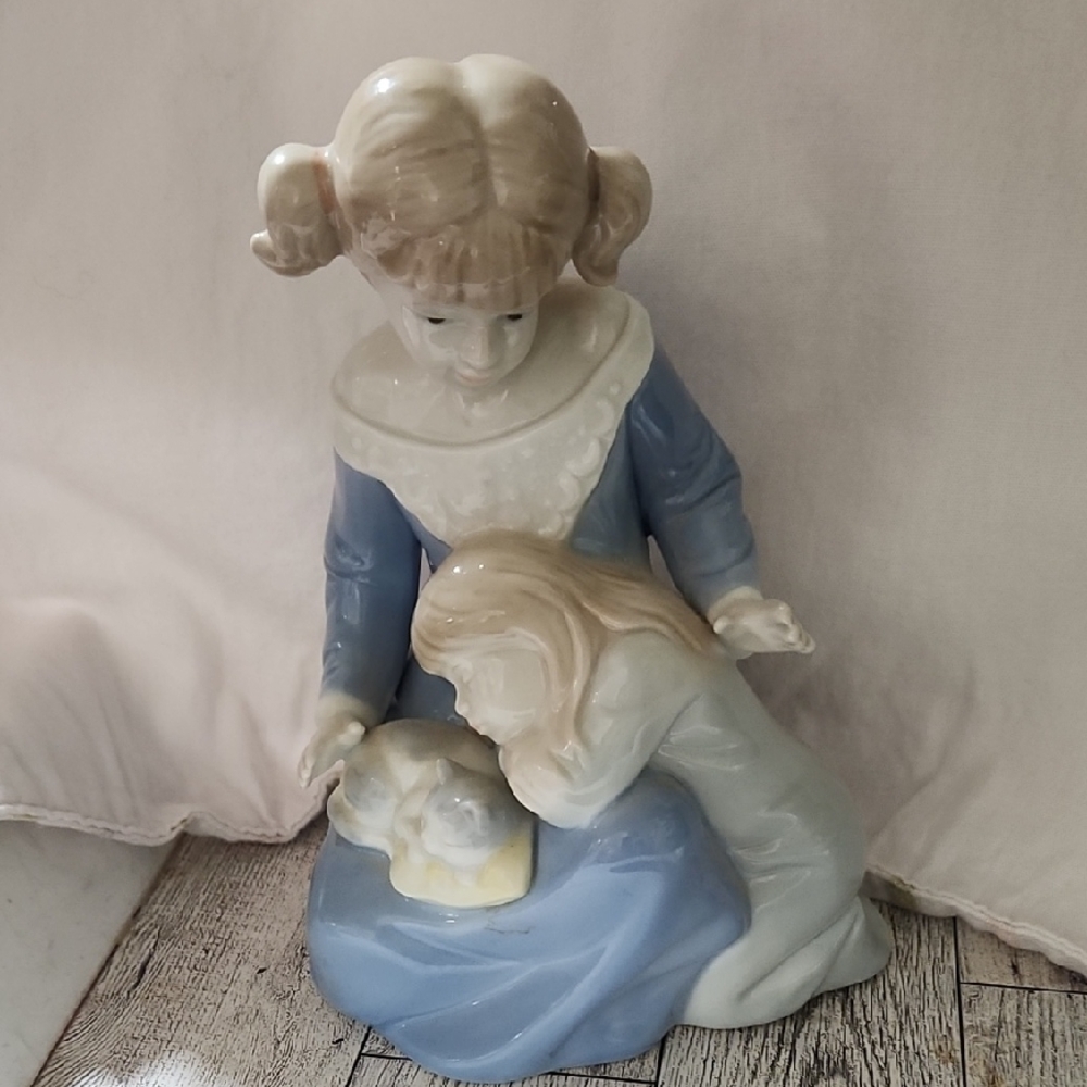 So Sweet Sisters. Porcelain Figurine of Two Girls with Cat - Blue and Cream.